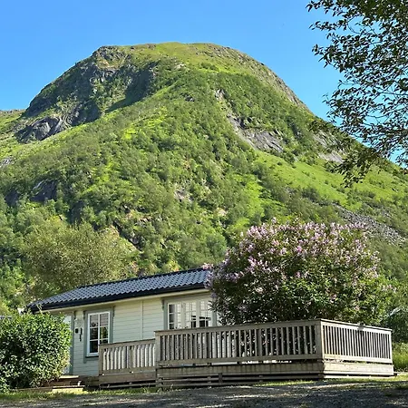 Little Paradise Stronstad